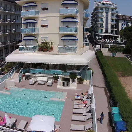 Canarie Hotel 3*